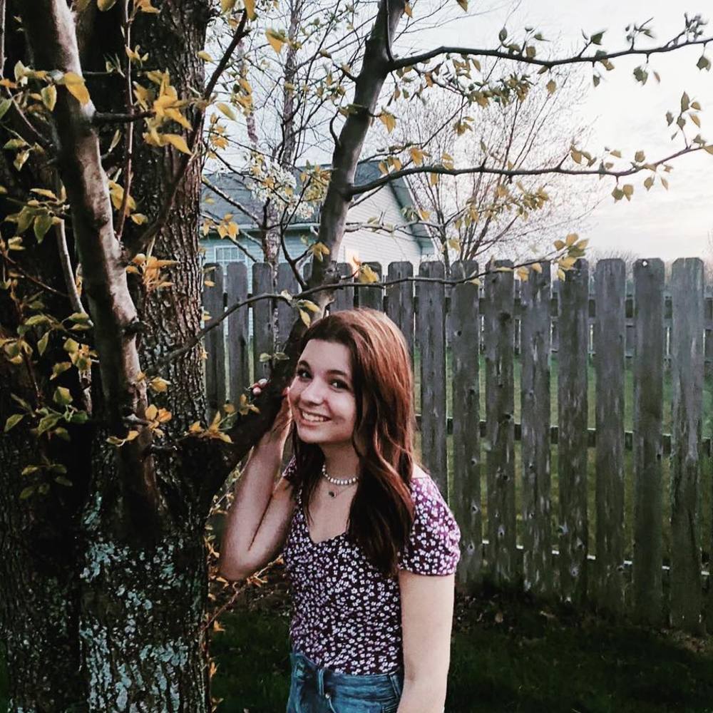 Meet your Posher, Kayli